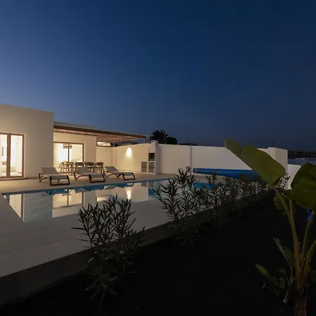 Aloe - Vipvipvillas Willa *
