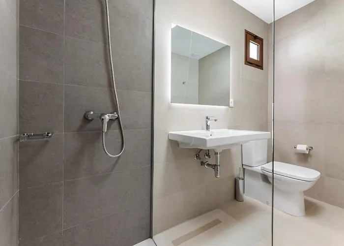 Aloe - Vipvipvillas * بلايا بلانكا